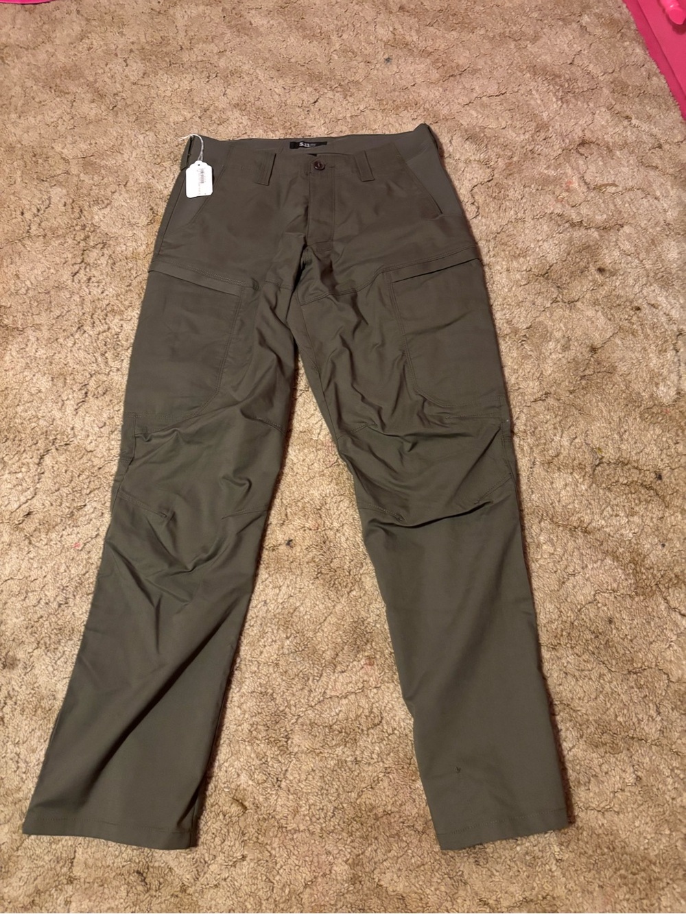 5.11 Tactical Men's Olive Pants with Reinforced Pockets - Picture 2 of 9
